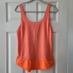 Lululemon workout top